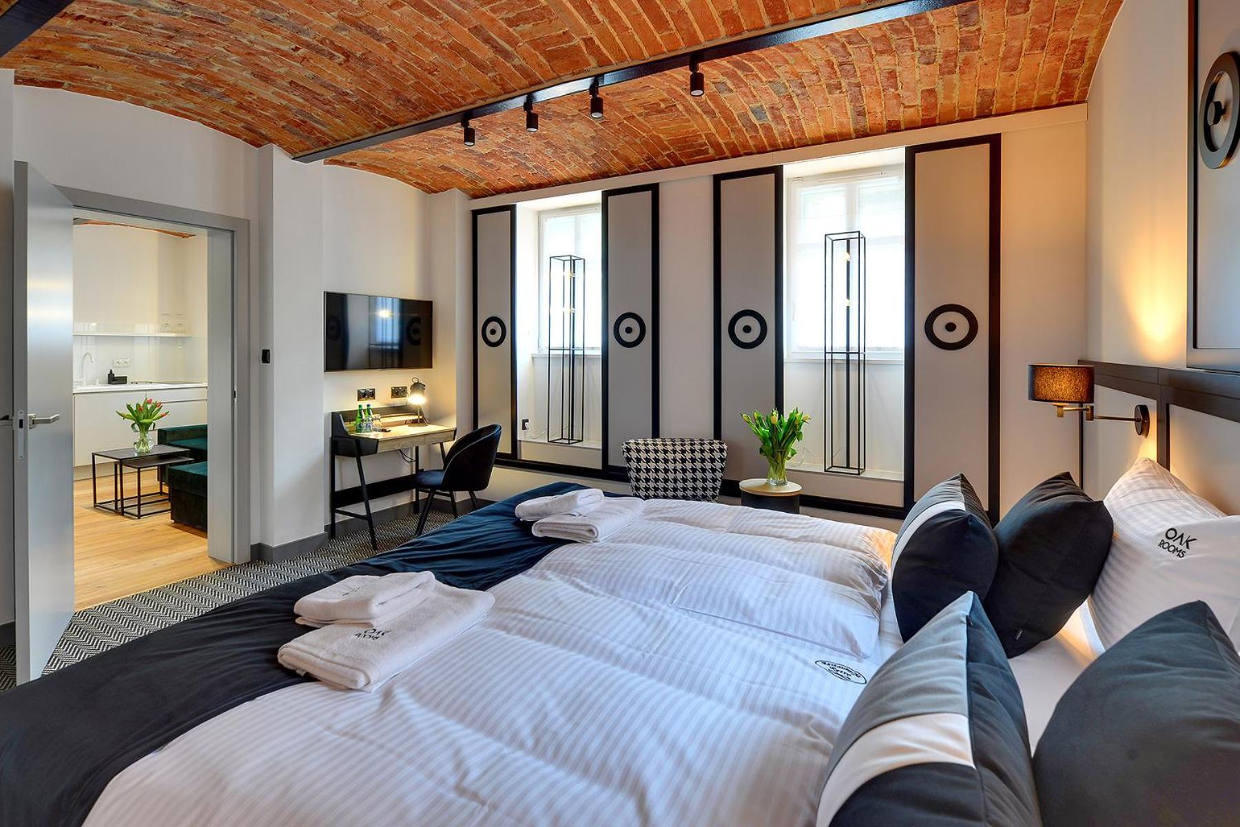 Oak Rooms Oborniki Śląskie Buitenkant foto